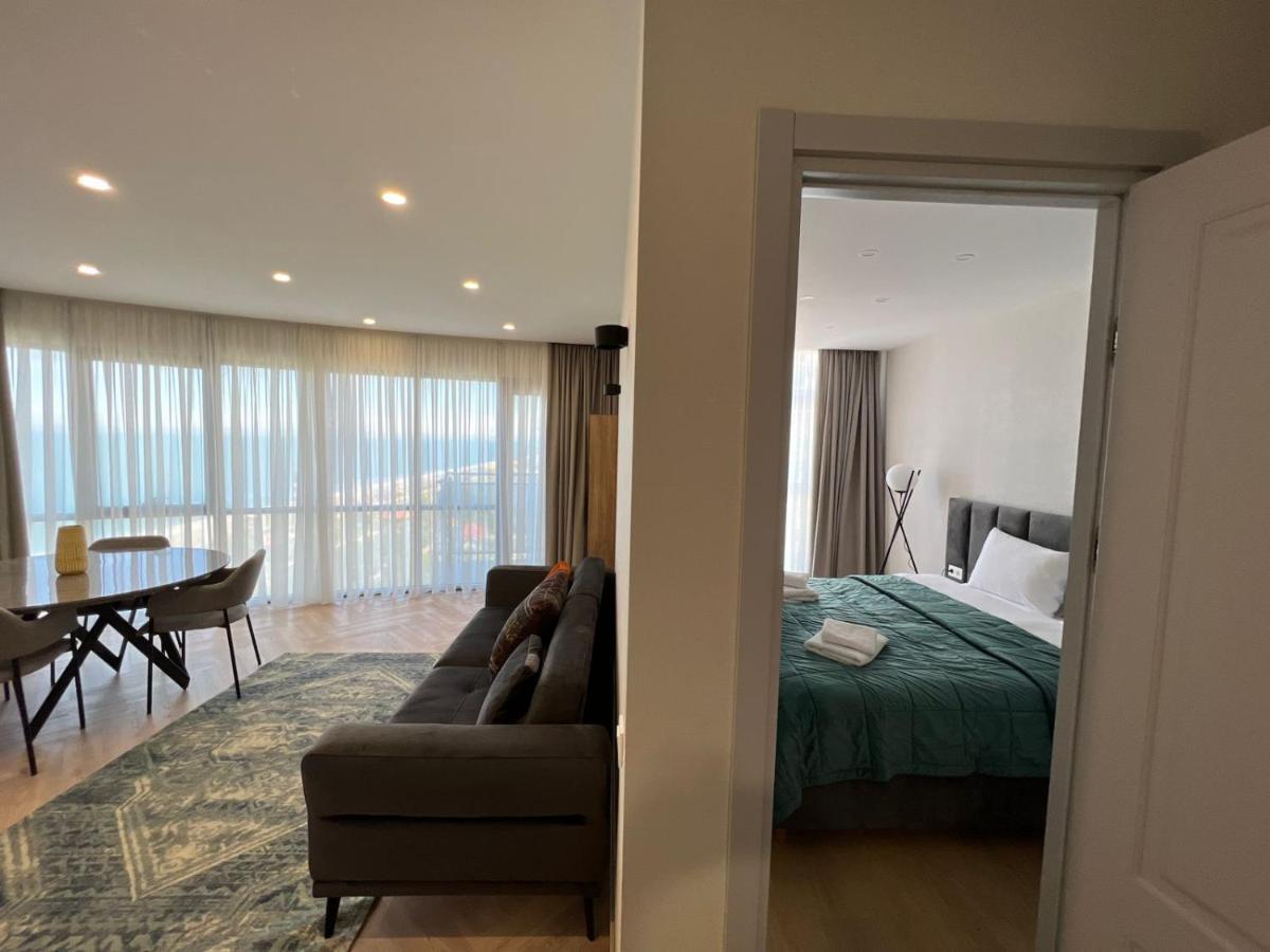 Aparthotel Holiday Lux Batumi Zewnętrze zdjęcie